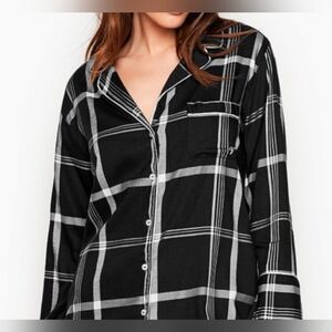 NWT VICTORIA’S SECRET PLAID PAJAMA TOP BLACK / WHITE / pink  SIZE XL